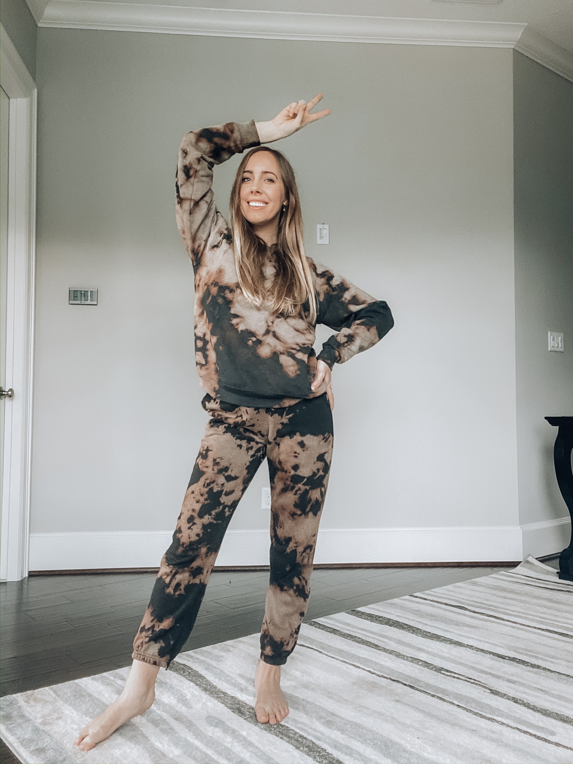 DIY Bleach Tie Dye